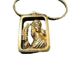 Avon Virgo Zodiac Necklace Goldtone 70’s